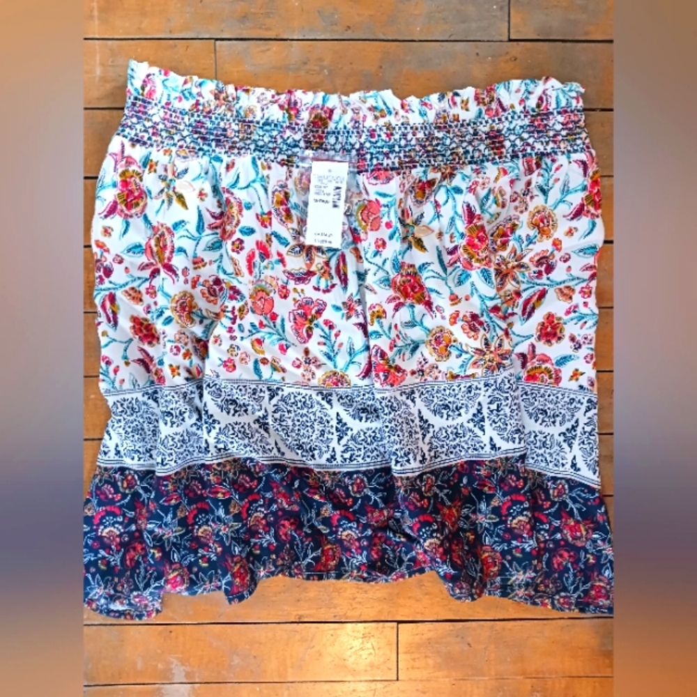 Strapless top